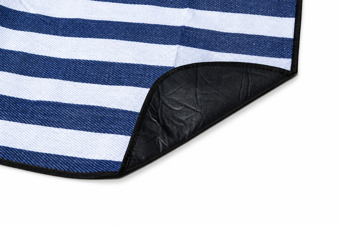 Picnic Rug_Easy Clean Backing